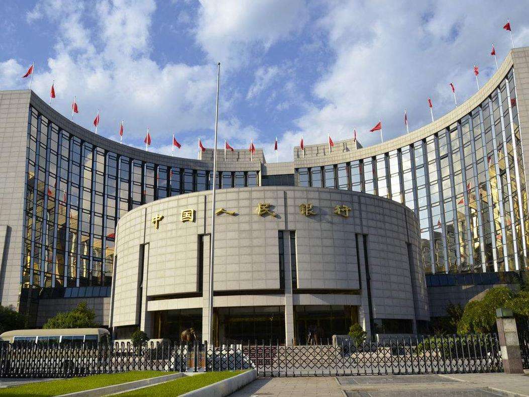 「星空财经」中国青年报：若央行与商业银行紧密分工合作将提升数字货币接受程度