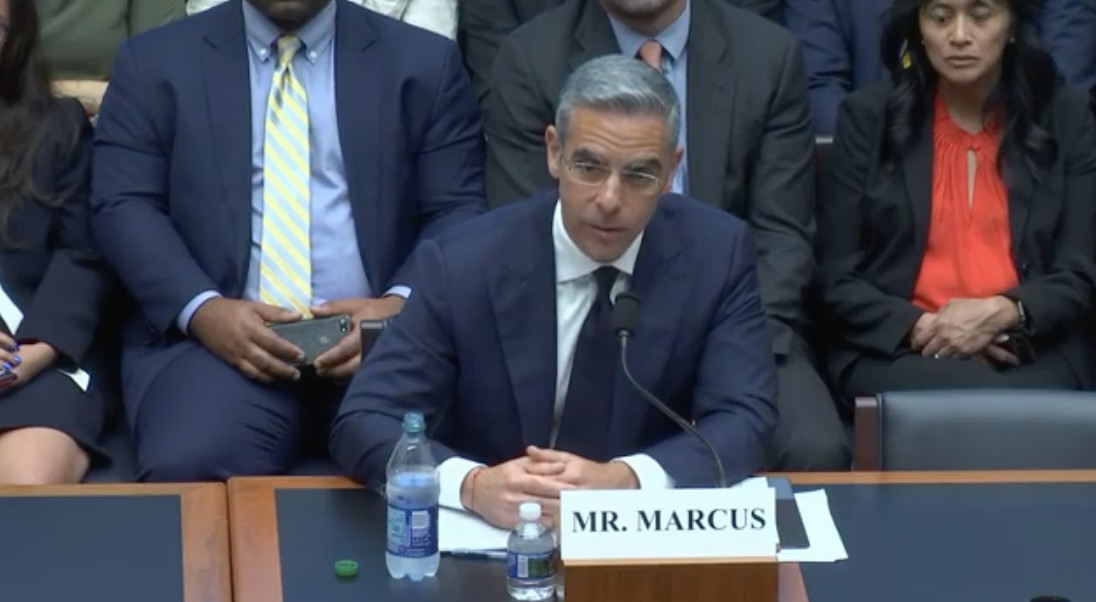 Libra听证会D2|Libra负责人马库斯:很多数字货币波动性太大，不能用来支付